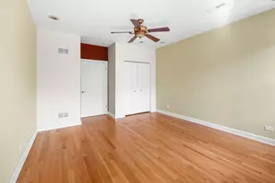 6742 S Clyde Ave, Chicago, IL 60649 - Photo 11