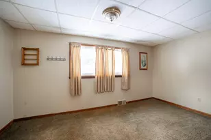 1348 Hinckley St, Montgomery, IL 60538 - Photo 11