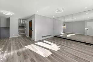 726 E 89th Pl, Chicago, IL 60619 - Photo 3