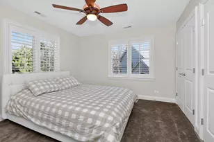 429 Skipping Stone Ln, Hinsdale, IL 60521 - Photo 25