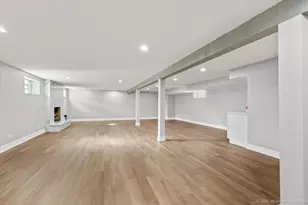 9733 S Springfield Ave, Evergreen Park, IL 60805 - Photo 25