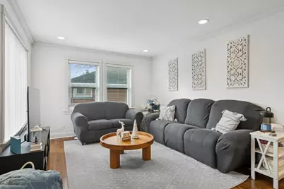 102 S Ashland Avenue, Palatine, IL 60074 - Photo 3