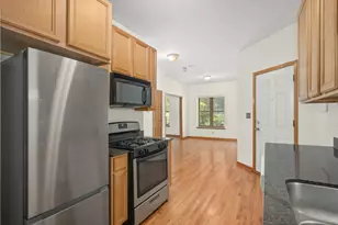 1167 E 61st St, Chicago, IL 60637 - Photo 11