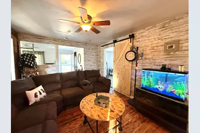 359 Wyoming Avenue, Paw Paw, IL 61353 - Photo 5