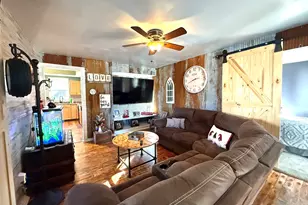 359 Wyoming Ave, Paw Paw, IL 61353 - Photo 7