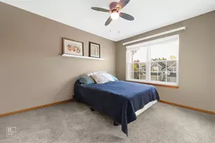 29 Bay Dr, Itasca, IL 60143 - Photo 21