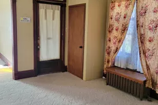 211 E Main St, Genoa, IL 60135 - Photo 5