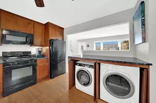 8912 Windsor Ln, Bridgeview, IL 60455 - Photo 11