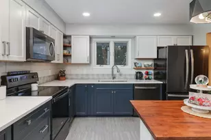 1222 Jersey Ave, Normal, IL 61761 - Photo 7