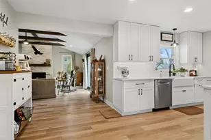 124 Braemar Dr, Elk Grove Village, IL 60007 - Photo 5