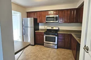 228 Monroe Rd, Bolingbrook, IL 60440 - Photo 5