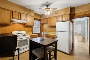 825 N Leclaire Ave, Chicago, IL 60651 - Photo 19