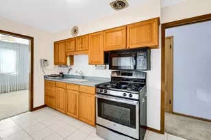 7660 W Talcott Ave, Chicago, IL 60631 - Photo 9