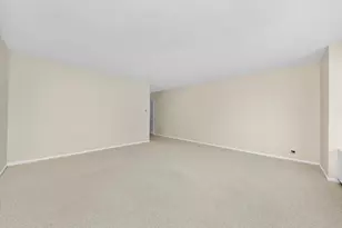 777 N Michigan Ave, Chicago, IL 60611 - Photo 11