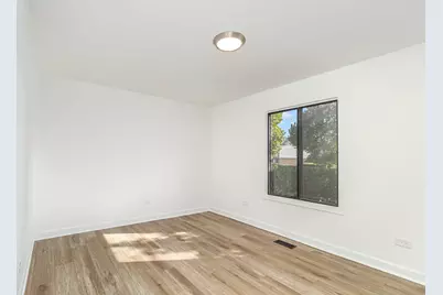 1467 Fairlane Drive #1B, Schaumburg, IL 60193 - Photo 11