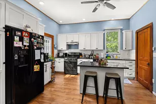 819 N Chicago St, Pontiac, IL 61764 - Photo 15