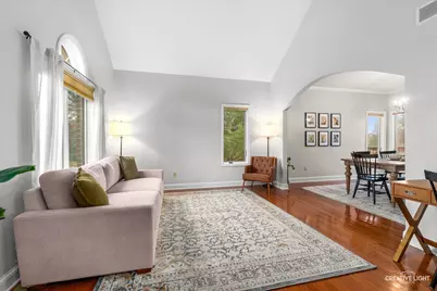 10167 E Deer Creek Lane, Rochelle, IL 61068 - Photo 5