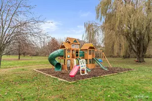 10167 E Deer Creek Ln, Rochelle, IL 61068 - Photo 47