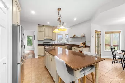 10167 E Deer Creek Lane, Rochelle, IL 61068 - Photo 11