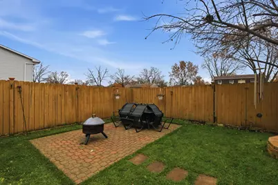 1688 President Street, Glendale Heights, IL 60139 - Photo 25