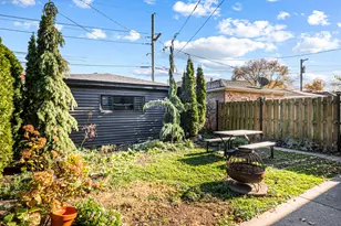 1613 S 51st Ct, Cicero, IL 60804 - Photo 23