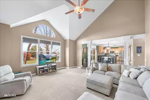 2121 Iroquois Ln, Yorkville, IL 60560 - Photo 15