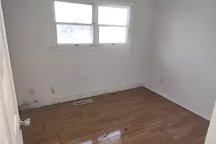 912 Princeton Ave, Matteson, IL 60443 - Photo 9