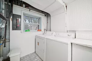 400 Locust Rd, Wilmette, IL 60091 - Photo 31