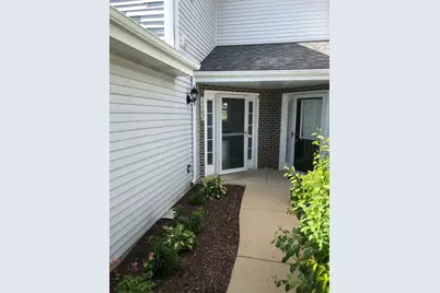 1102 E Wilson Avenue, Lombard, IL 60148 - Photo 3