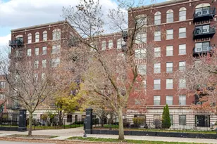 4537 S Drexel Blvd, Chicago, IL 60653 - Photo 1