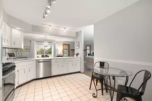 12249 S Arbor Trail, Palos Heights, IL 60463 - Photo 9