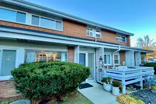 2633 Hawthorne Ln, Flossmoor, IL 60422 - Photo 1