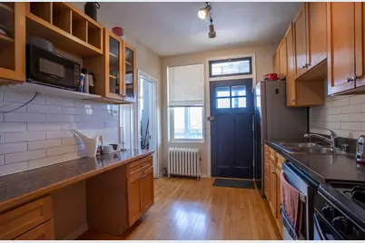 2048 W Fargo Avenue #3W, Chicago, IL 60645 - Photo 15