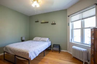 2048 W Fargo Avenue #3W, Chicago, IL 60645 - Photo 7