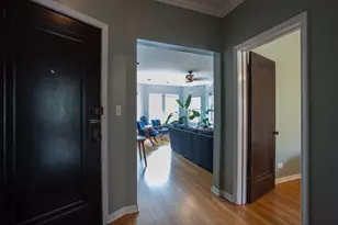 2048 W Fargo Ave, Chicago, IL 60645 - Photo 5