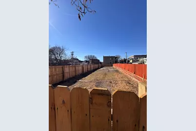 1000 N Leamington Avenue, Chicago, IL 60651 - Photo 3