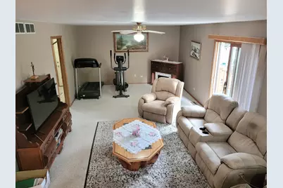 10025 S 87th Avenue, Palos Hills, IL 60465 - Photo 9