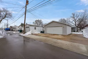147 N Fulton Ave, Bradley, IL 60915 - Photo 27
