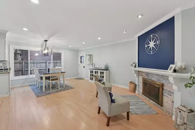 186 Ivy Lane, Bloomingdale, IL 60108 - Photo 3