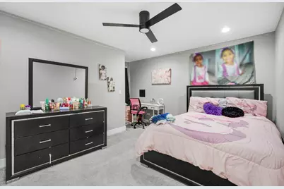 14617 Vine Avenue, Harvey, IL 60426 - Photo 13