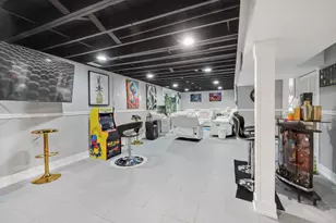 14617 Vine Ave, Harvey, IL 60426 - Photo 9