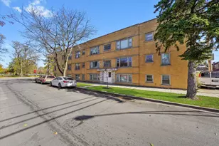 [Address not provided], Chicago, IL 60629 - Photo 15