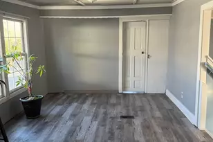 358 David Dr, Elgin, IL 60120 - Photo 7