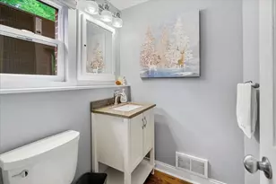 30 S Wulff St, Cary, IL 60013 - Photo 25