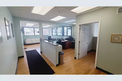 425 Ogden Avenue, Downers Grove, IL 60515 - Photo 5