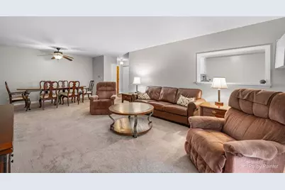 1311 S Finley Road #104, Lombard, IL 60148 - Photo 3