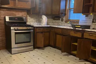 14222 S Woodlawn Ave, Dolton, IL 60419 - Photo 7