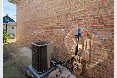 4607 S Karlov Avenue, Chicago, IL 60632 - Photo 23