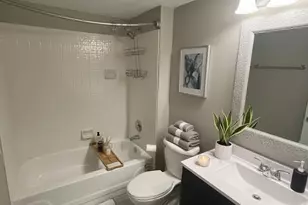 511 Aurora Ave, Naperville, IL 60540 - Photo 7