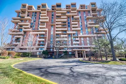 465 W Dominion Drive #1001, Wood Dale, IL 60191 - Photo 1